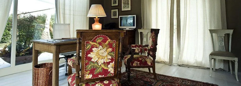Apartment Cevoli Country Resort Lari Italy