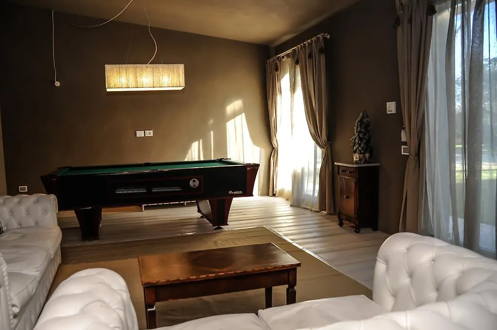 Cevoli Country Resort Lari Apartment