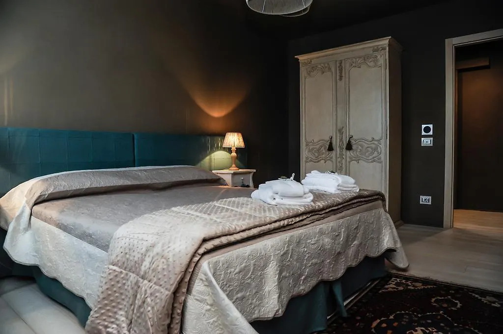 Cevoli Country Resort Lari Italy